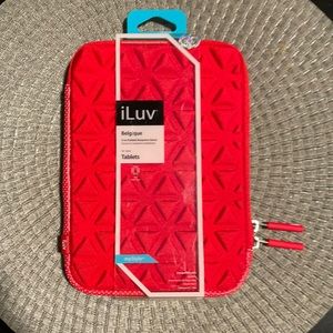 iLuv Xtra padded neoprene sleeve.